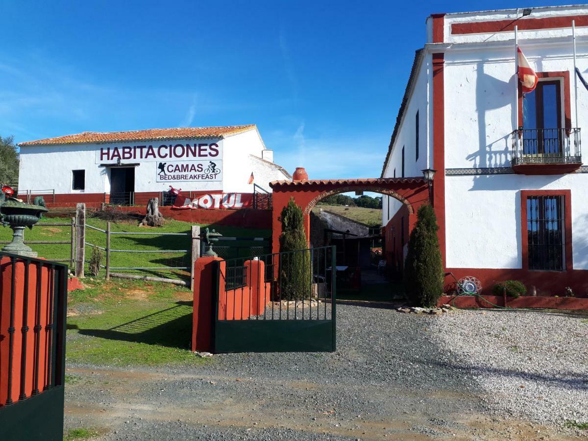 Finca La Carnicera Constantina Exteriér fotografie